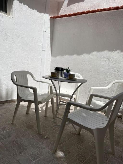 Apartament Modern 2Br Near Centre -5Min Wlk Patras Zewnętrze zdjęcie